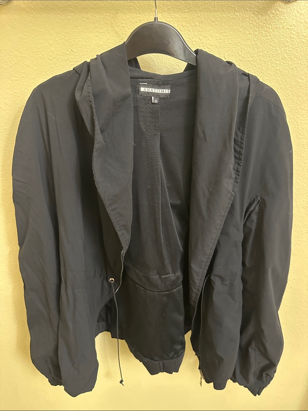 Anatomie Womens Black Windbreaker Jacket